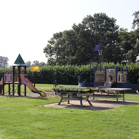 Chalet Near The Loonse And Drunense Duinen Udenhout المظهر الخارجي الصورة