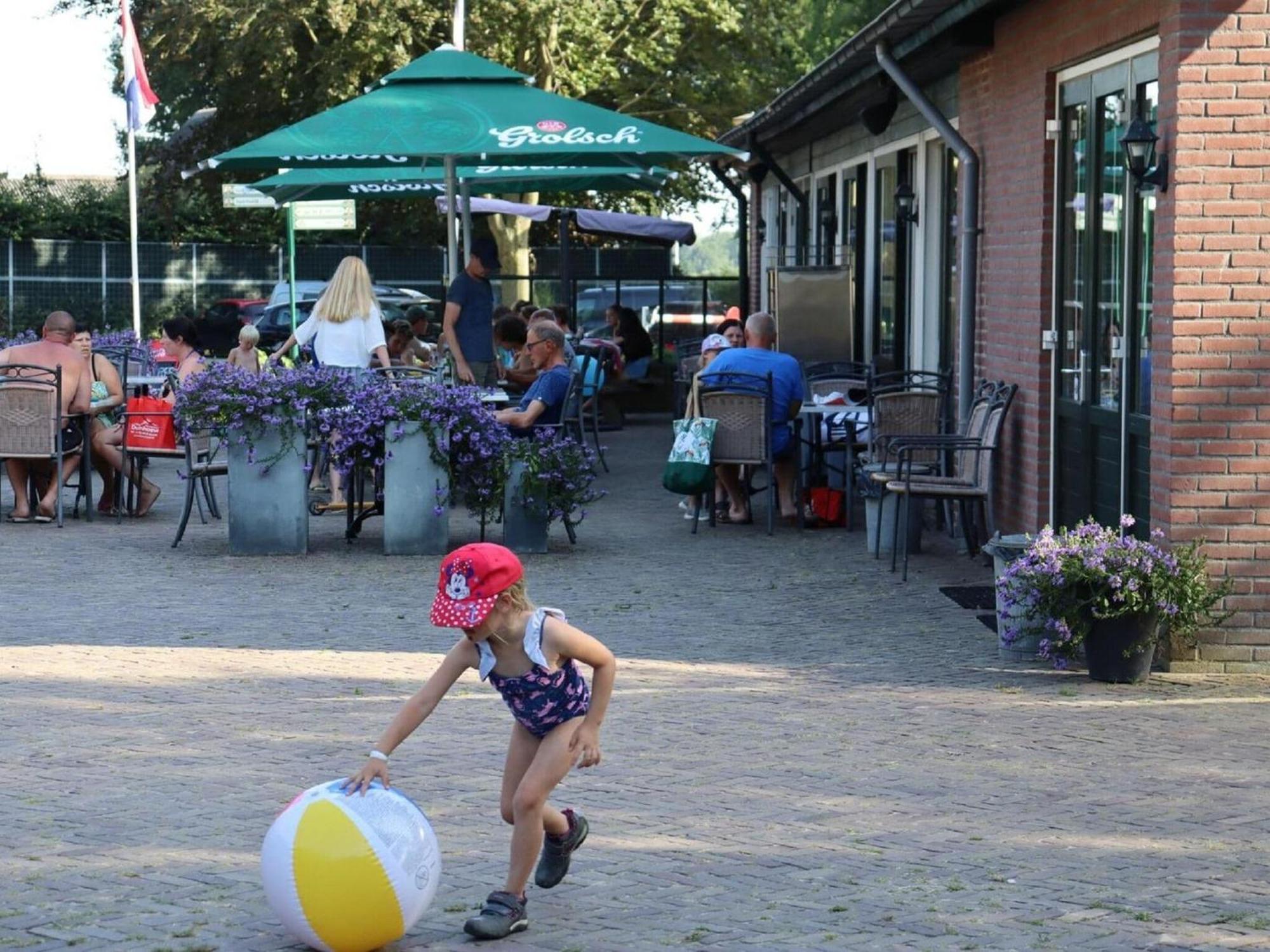 Chalet Near The Loonse And Drunense Duinen Udenhout المظهر الخارجي الصورة