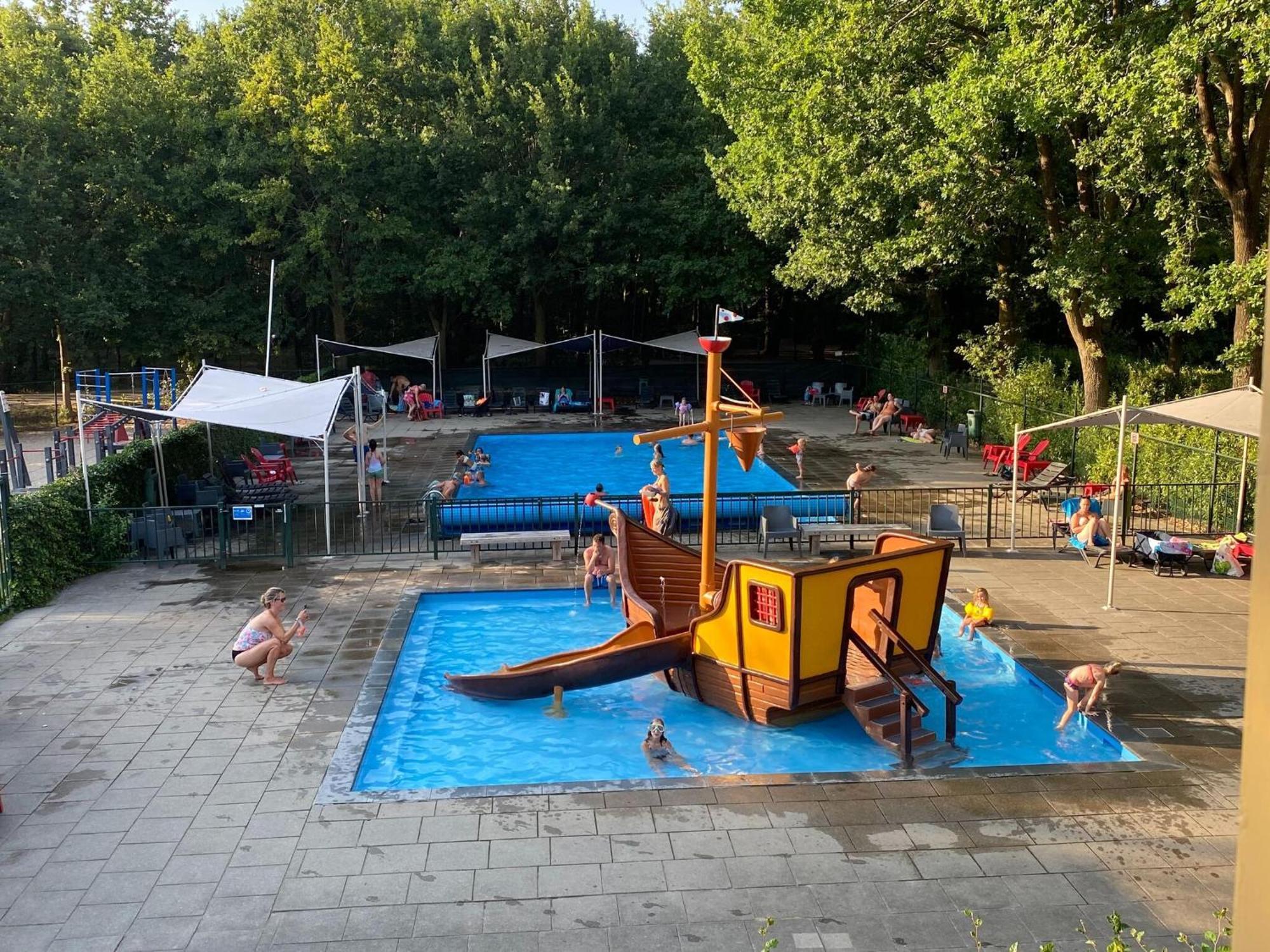 Chalet Near The Loonse And Drunense Duinen Udenhout المظهر الخارجي الصورة
